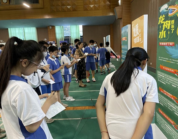 科普進校園，防災(zāi)減災(zāi)伴我行——深圳市氣象局開展“我為群眾辦實事”系列之防災(zāi)減災(zāi)進校園宣傳活動